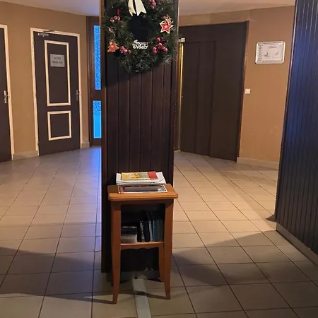Apartment En Vacances, Comme A La Maison La Joue du Loup